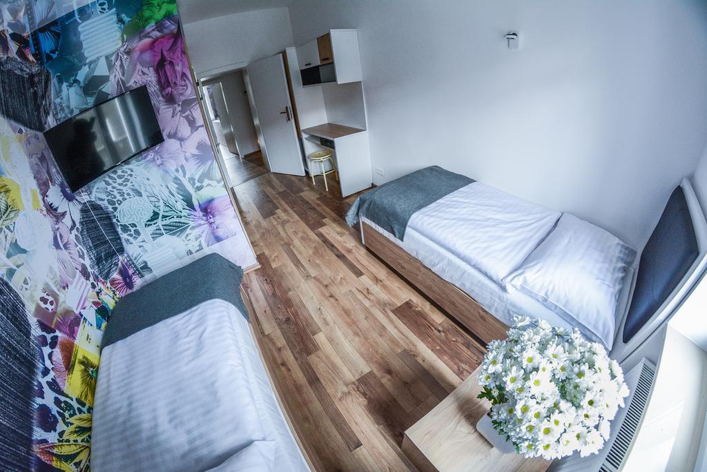 Mariacka 13 Wygodne Spanie Katovice Exteriér fotografie